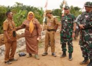 Dansatgas TMMD Reg Ke-127 Beserta Forkopimda Cek Lokasi Sasaran.