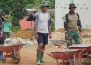 Komsos Di Jam Ishoma, Sentuhan Humanis Satgas TMMD Reguler ke-127 Untuk Masyarakat