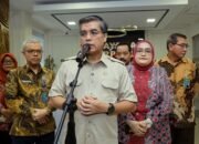 Menaker Tinjau Posko THR dan BHR Keagamaan 2026, Pastikan Hak Pekerja Terlindungi Jelang Lebaran