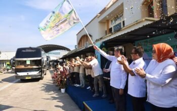 Lepas Mudik 1.431 Pekerja Panasonic, Menaker: Perusahaan Harus Memanusiakan Pekerja