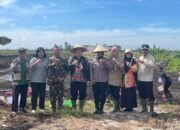 Dukung Ketahanan Pangan, Polres Kotim Ikuti Gerakan Tanam Padi Serentak di Lahan Cetak Sawah Rakyat