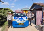 SAT LANTAS POLRES KOTIM BERIKAN PELAYANAN SAUDARA PADUKA ALM LASMINI.