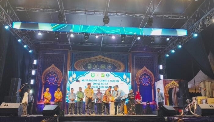 Kapolres Kotim hadiri acara Pembukaan MTQ ke-57 dan FSQ Tingkat Kabupaten Kotim tahun 2026
